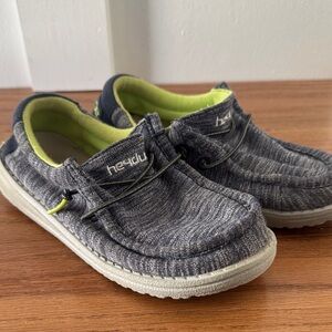 Heydude Grey Blue Knit Slip-On Shoes with Lime Lining